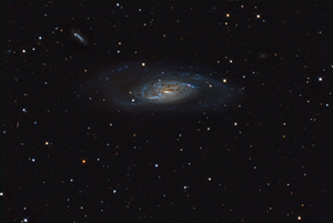 M106