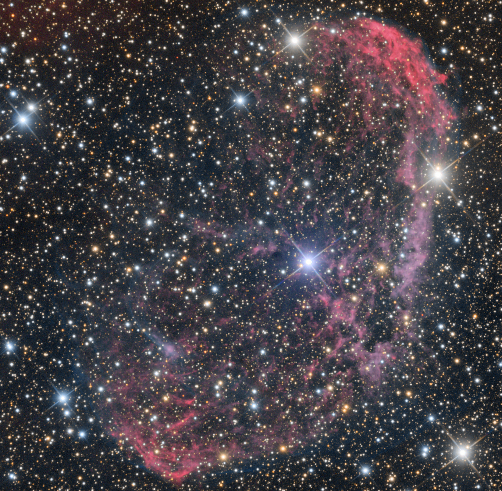 NGC6888 The Crescent Nebula