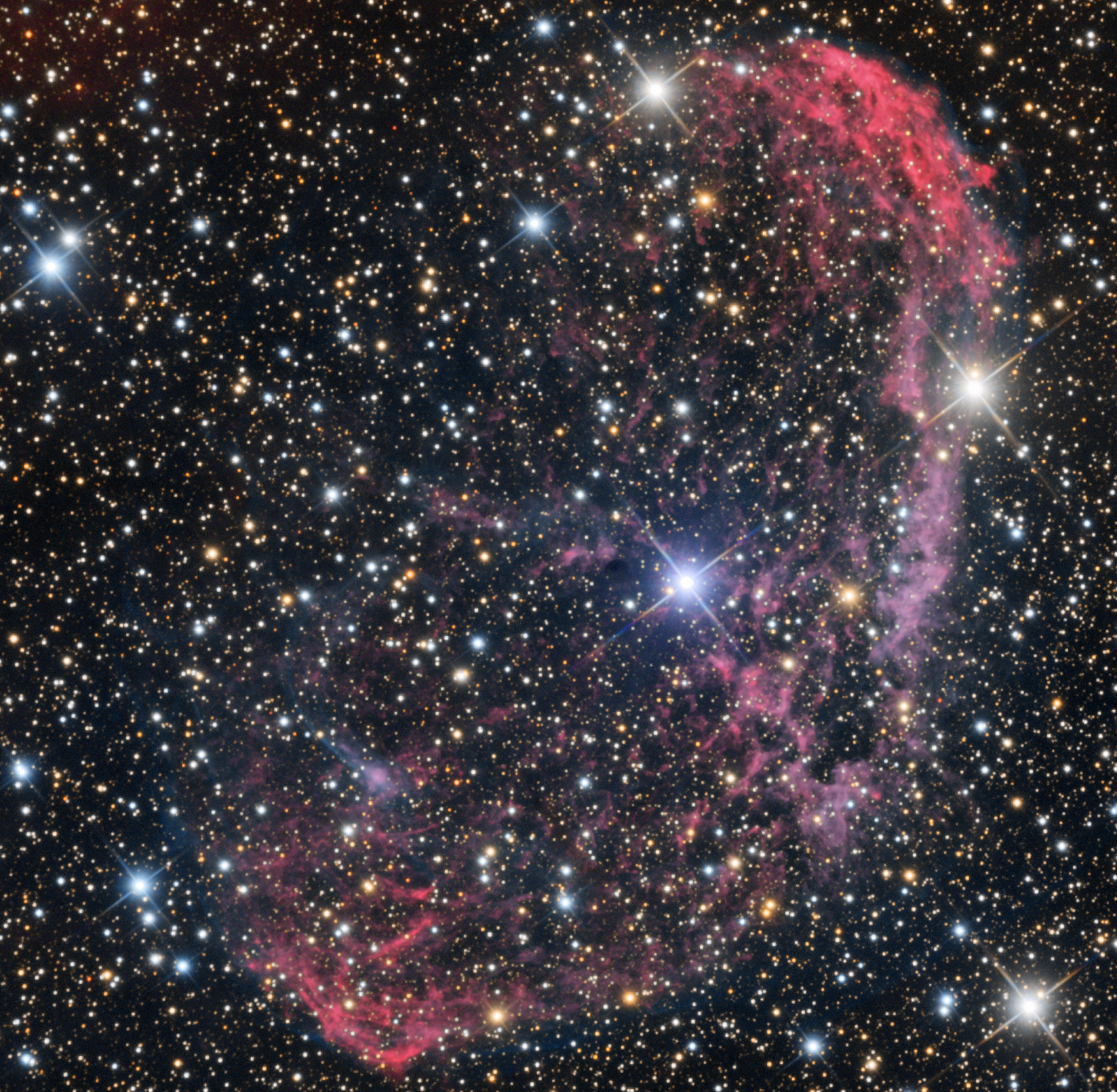 NGC6888 The Crescent Nebula